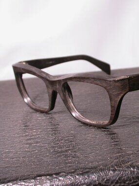 Vintage Prestige Shawn Wood Grain Horn Stripe Eyeglasses Made in Italy